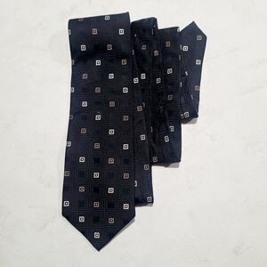 Michael Kors 100% Silk Geometric Black Brown and Silver Square Tie $60 MSRP NWOT